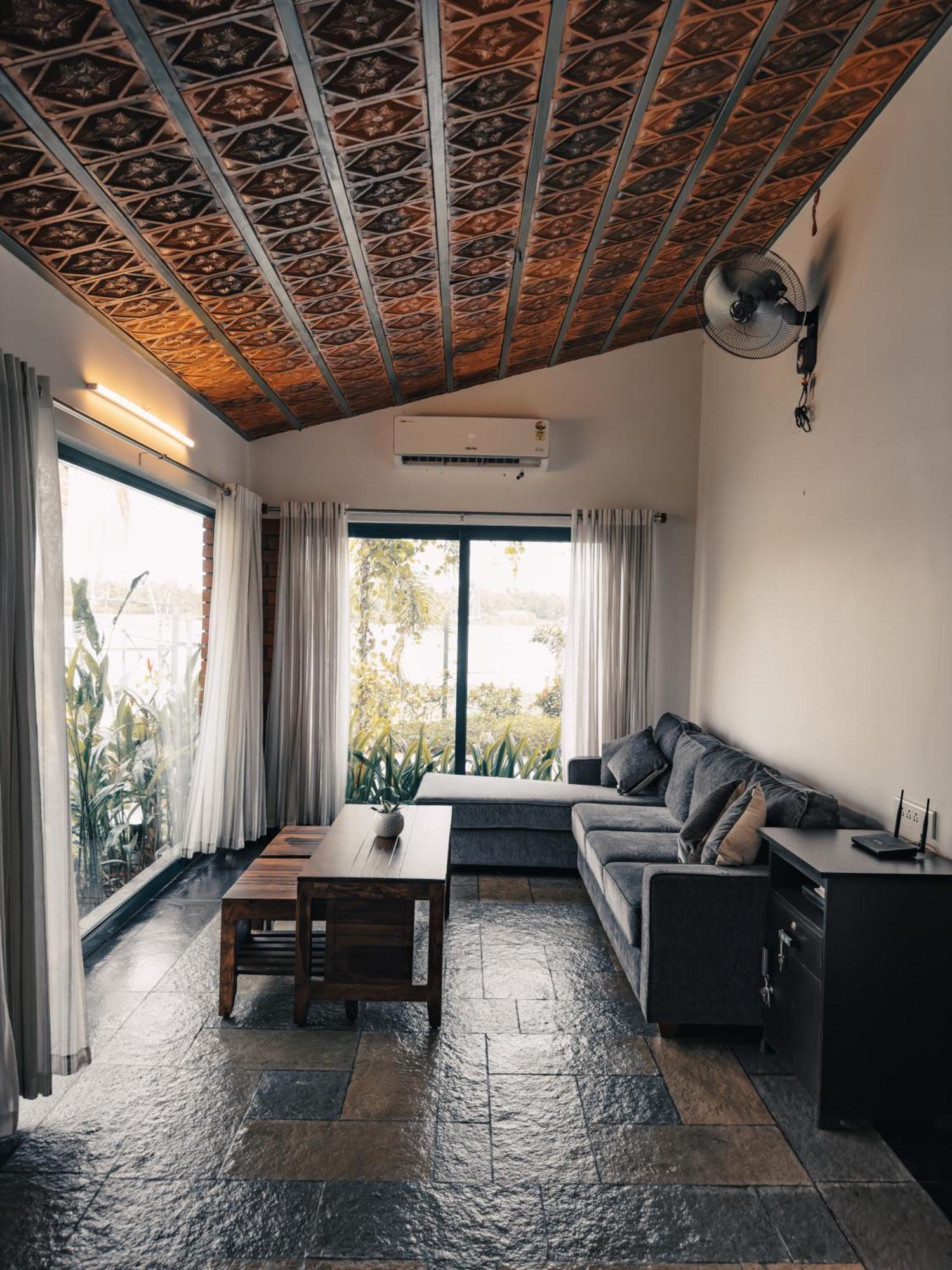 Bamboonest Riverside Villa Kochi Екстериор снимка